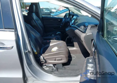 2018 Honda Odyssey Elite from USA, damaged, VIN 5FNRL6H9XJB066417